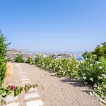 Olivia Mykonos Willa Agios Stefanos Avliotes